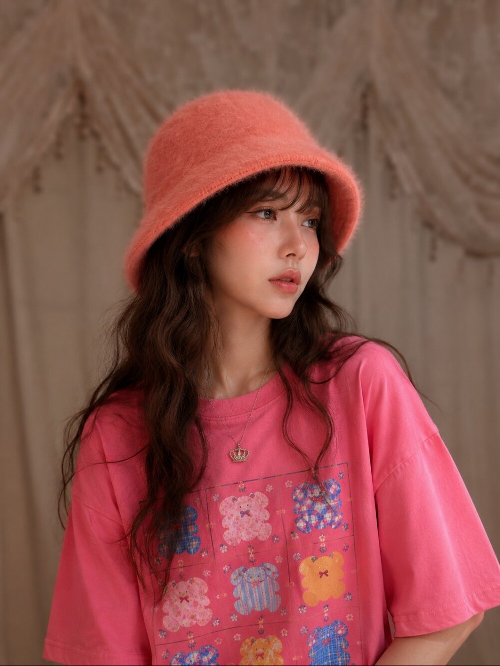 kawai / Y2k Fuzzy Pink Bucket Hat